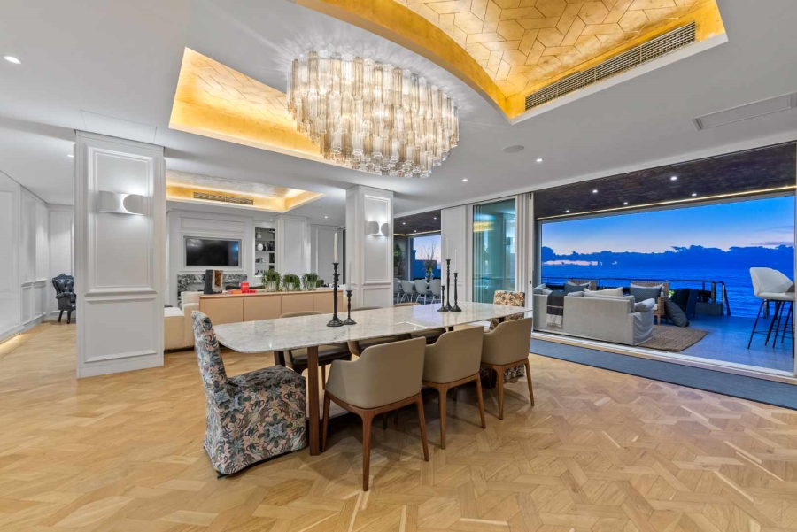5 Bedroom Property for Sale in Clifton Western Cape